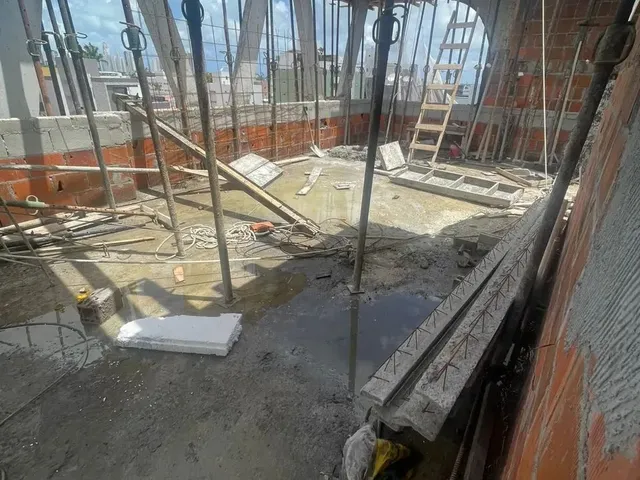 Imagem 14: Cobertura Próximo a Praça da Paz 3 Quartos 1 Suite Bancarios para Vender