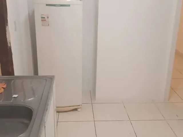 Imagem 3: Kit Arrumada, com 35 Metros Quadrados. Água e Internet Incluso