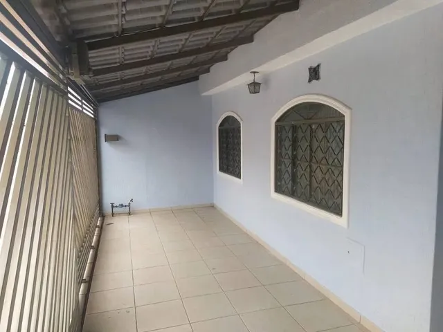 Imagem: Aluga-Se - Excelente Casa na Qnp 18 - P