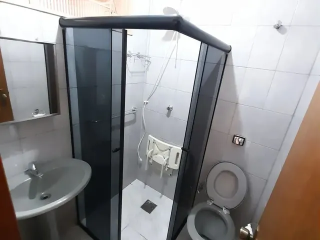 Imagem 12: Casa com 02 Quartos + Dce, 140 M², Sozinha no Lote, Qnl 01, Bl. E, Taguatinga, Ao Lado