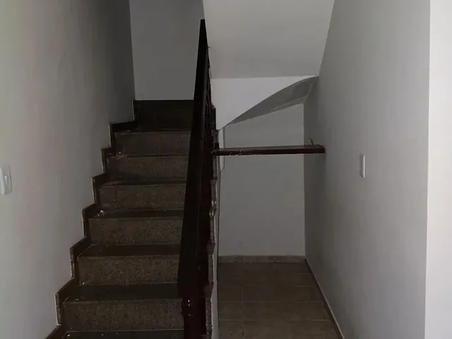 Imagem 5: Alugo Sobrado Casa com 3 dormitórios
