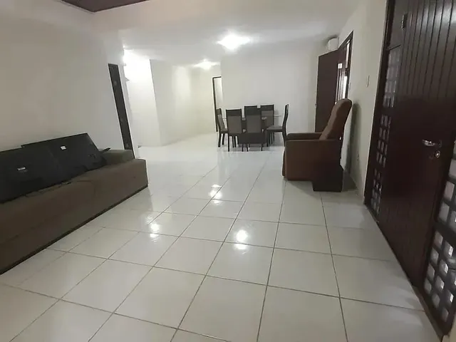 Imagem 14: Jb Casa em Capim Macio com 3 Quartos Sendo 3 Suítes/400M²