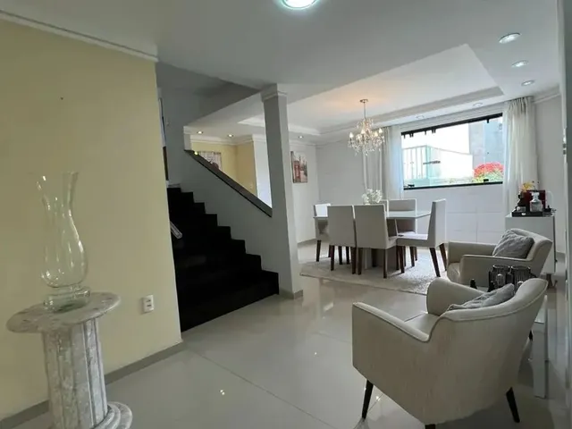 Imagem 14: Bairro Candelária Linda Casa Duplex Reformada