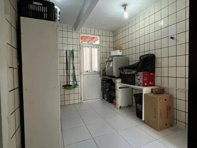 Imagem 4: Bairro Candelária Linda Casa Duplex Reformada