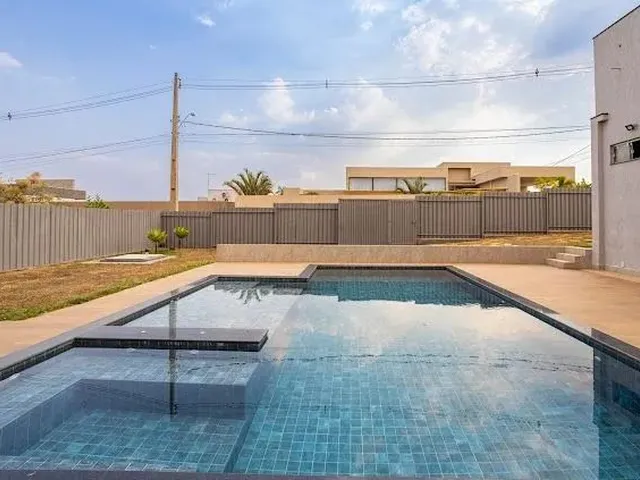 Imagem: Casa Moderna em Condomínio Fechado com