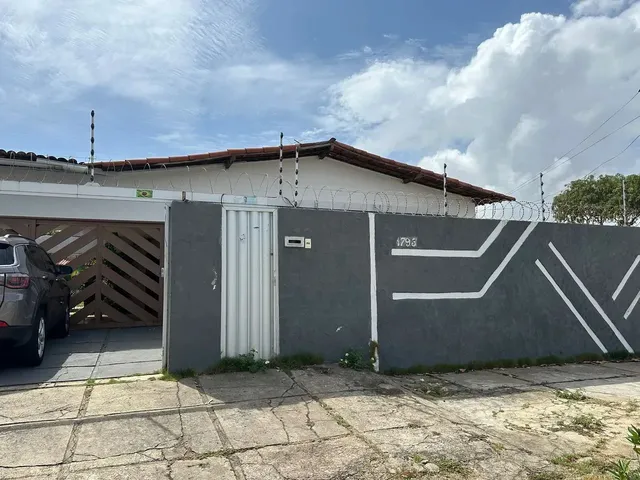Imagem: Capim Macio, Av. Gustavo Guedes, 450M2