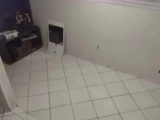 Imagem: Aluguel de Casa de Fundos (Qnl 13), 02 Quartos
