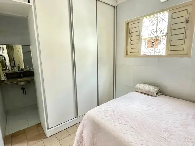 Imagem 4: Casa Duplex Ampla com 6 Quartos no Dix-Sept Rosado Excelente Localização