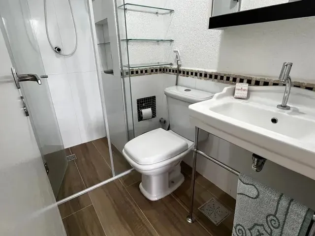Imagem 4: Apartamento para Aluguel Possui 55 Metros Quadrados com 2 Quartos