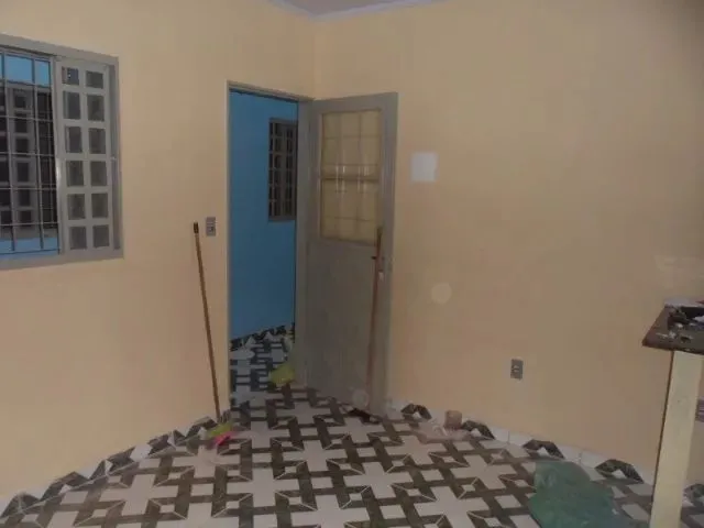 Imagem 3: Kit/Casa/Quitinete com 01 Quarto na 9 da Ceilândia Norte Próximo Ao Metrô e Via Leste