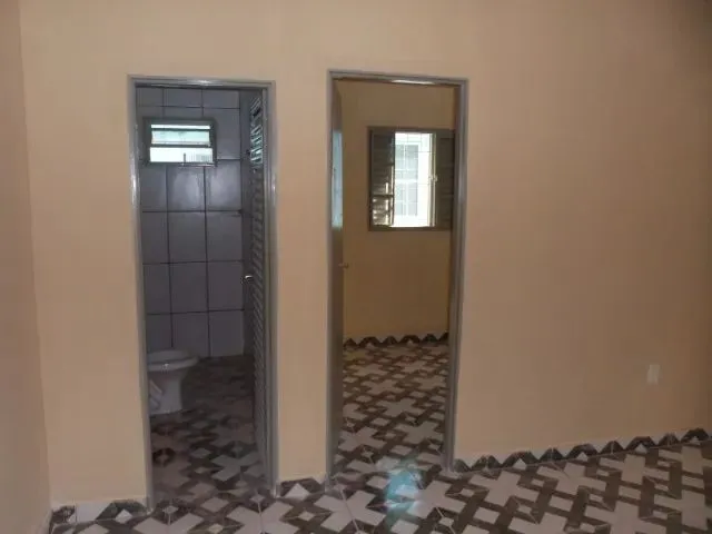 Imagem 4: Kit/Casa/Quitinete com 01 Quarto na 9 da Ceilândia Norte Próximo Ao Metrô e Via Leste