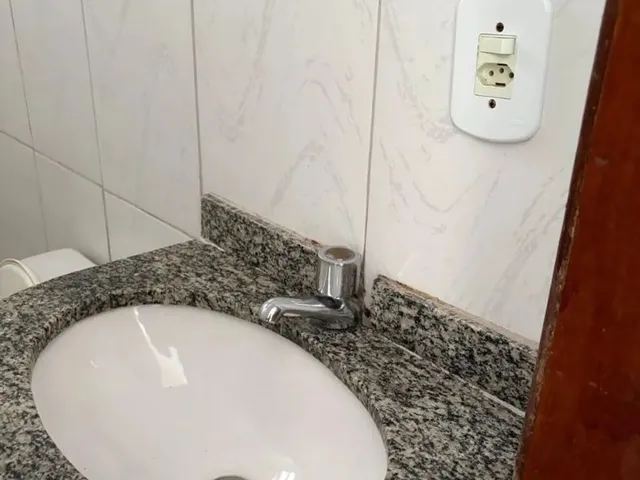 Imagem 8: Alugo, Aluga-Se, Alugando, Alugamos Kitnet de 1 Quarto, na Qno 3, Conjunto A