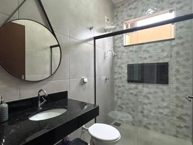 Imagem 8: Casa no Pajuçara com 3 Quartos / 1 Suite e Varanda Gourmet com Churrasqueira a Venda
