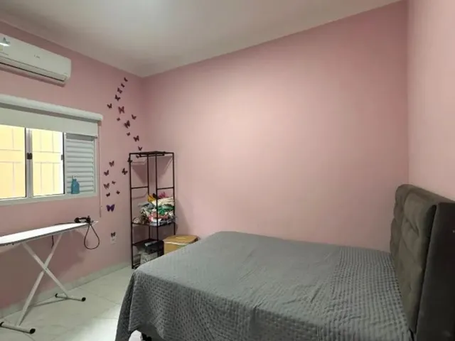 Imagem 10: Casa no Pajuçara com 3 Quartos / 1 Suite e Varanda Gourmet com Churrasqueira a Venda