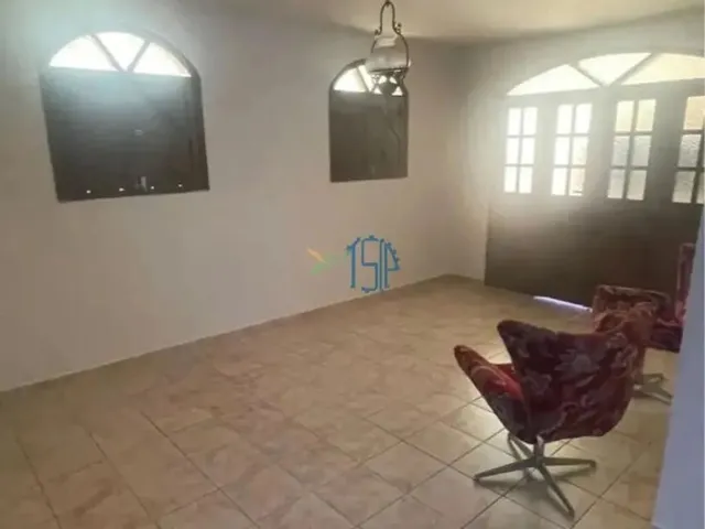Imagem 7: Casa Padrão / Casa em Rua Pública em Natal / Casa com 2 Pavimentos / Casa no Bairro
