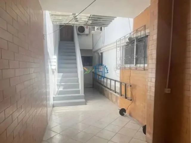 Imagem 6: Casa Padrão / Casa em Rua Pública em Natal / Casa com 2 Pavimentos / Casa no Bairro