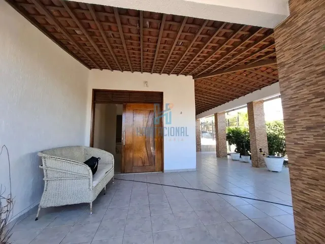 Imagem 4: Casa de Esquina com 360 M² Construídos em Terreno de 450 M² À Venda em Capim Macio