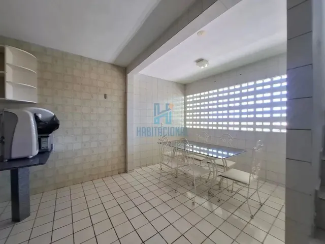 Imagem 6: Casa de Esquina com 360 M² Construídos em Terreno de 450 M² À Venda em Capim Macio