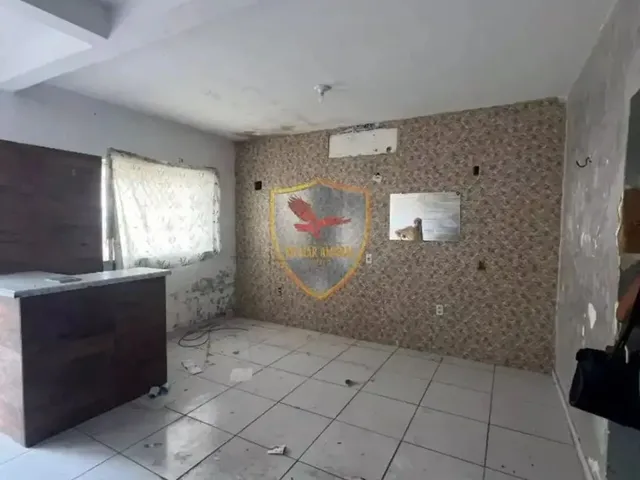 Imagem 2: Imóvel para Venda Possui 250 Metros Quadrados com 2 Quartos em Quintas - Natal - Rn