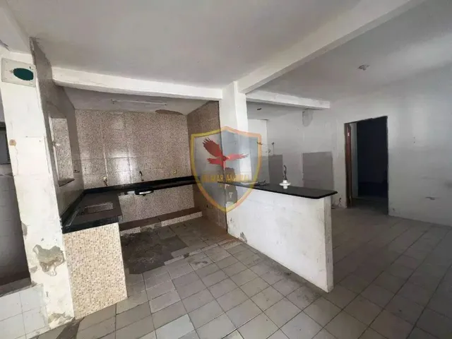 Imagem 8: Imóvel para Venda Possui 250 Metros Quadrados com 2 Quartos em Quintas - Natal - Rn