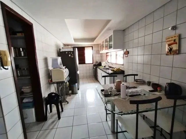 Imagem 4: Casa com 3 Dormitórios À Venda, 220 M² por R$ 850.000,00 - Cidade Jardim - Natal/Rn