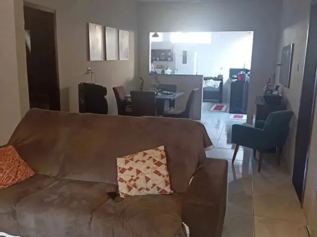Imagem 16: Casa com 3 Quartos e 2 Banheiros À Venda no Planalto. Sy 29