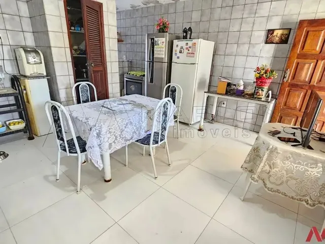 Imagem 3: Casa em Capim Macio, 3 Quartos, Om Ponto Comercial, Lado da Sombra, 140M²