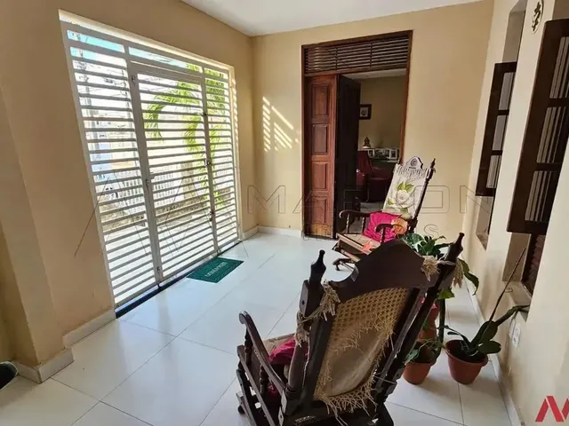 Imagem 2: Casa em Capim Macio, 3 Quartos, Om Ponto Comercial, Lado da Sombra, 140M²