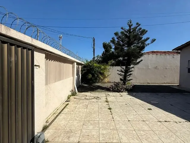 Imagem 3: Casa Inocoop R$350Mil. Varanda, Imóvel novo, 360m² de Áreae4 Vagas...