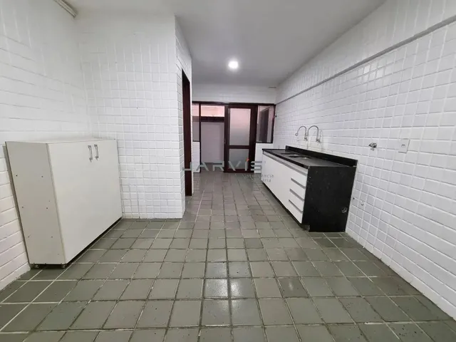 Imagem 7: Apartamento À Venda | 4 Quartos | 2 Suítes | 223M3 | Ponta Verde