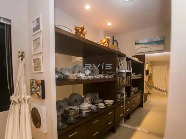 Imagem 2: Apartamento com 152M2 e 3 Quartos À Venda na Ponta Verde