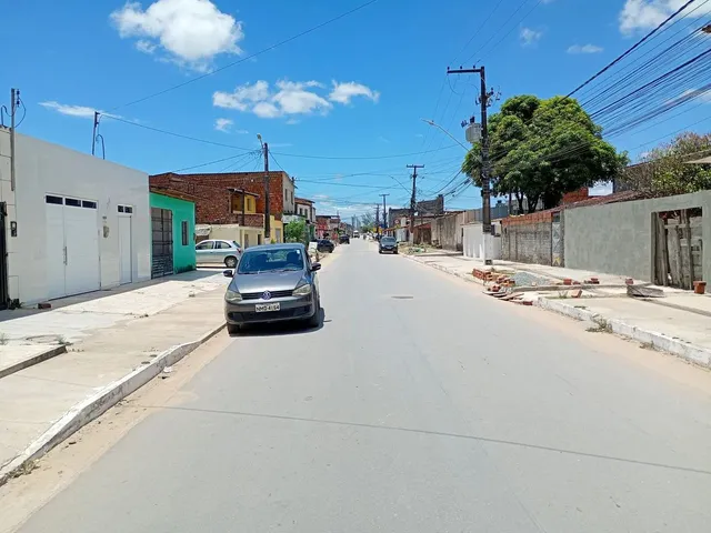 Imagem 3: Vendo Prédio. Varanda, Área de serviço, 30m² de Áreae1 Vaga na...