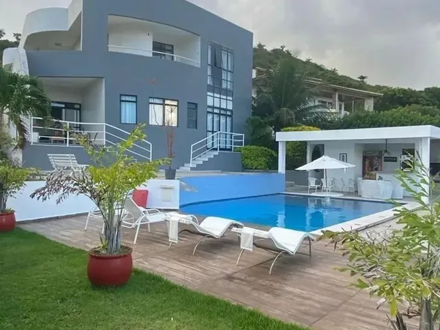 Imagem 6: Imóvel para Venda Possui 500 Metros Quadrados com 7 Quartos em Jacarecica - Maceió - Al