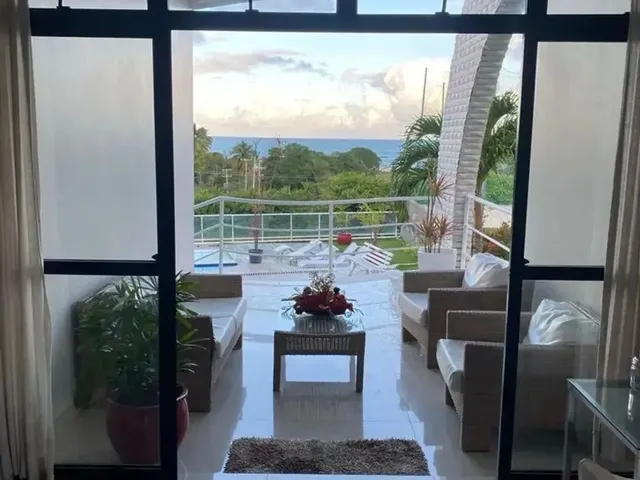 Imagem 3: Imóvel para Venda Possui 500 Metros Quadrados com 7 Quartos em Jacarecica - Maceió - Al