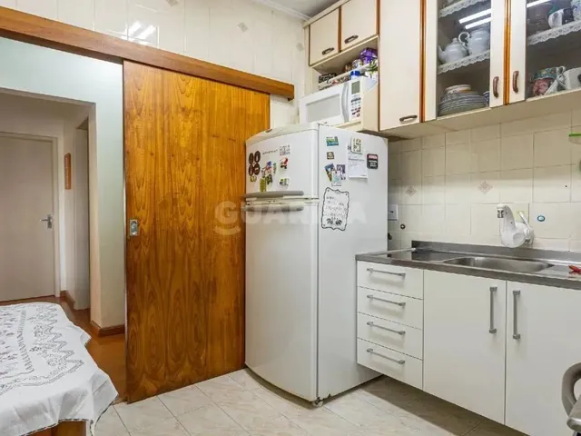 Imagem 15: Apartamento com 2 Dormitórios, Semimobiliado, no Bairro Jardim Botânico