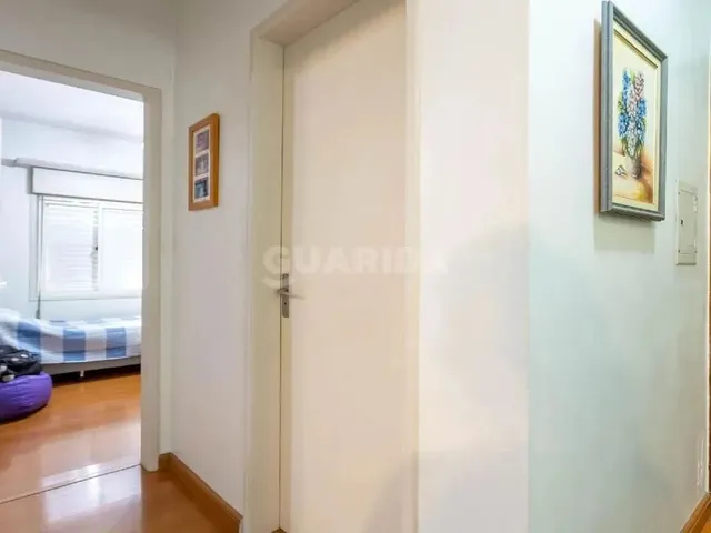 Imagem 10: Apartamento com 2 Dormitórios, Semimobiliado, no Bairro Jardim Botânico