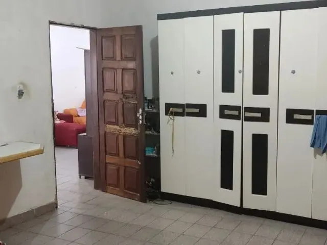 Imagem 5: Casa com Ateliê Perto do Bom Dia Supermercado!!!