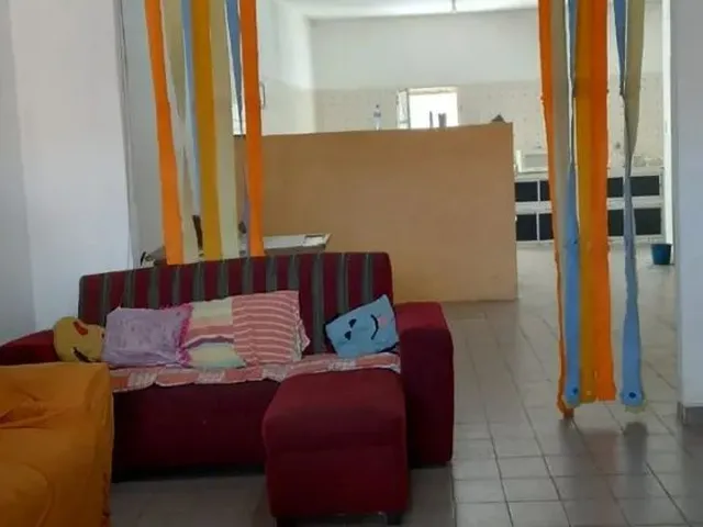 Imagem 14: Casa com Ateliê Perto do Bom Dia Supermercado!!!