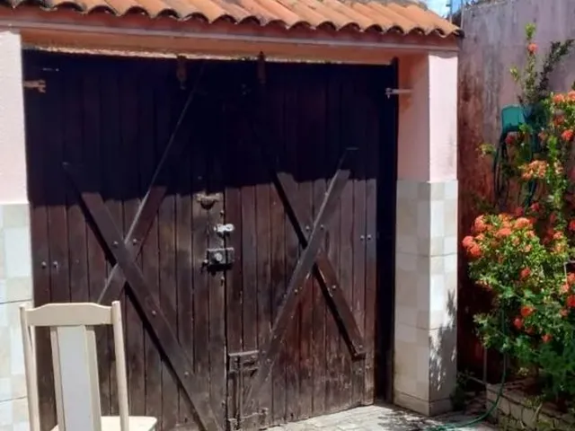 Imagem 13: Casa com Ateliê Perto do Bom Dia Supermercado!!!