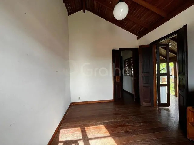Imagem 7: Casa para Venda em Florianópolis, Campeche, 3 Dormitórios, 3 Suítes, 3 Banheiros, 1