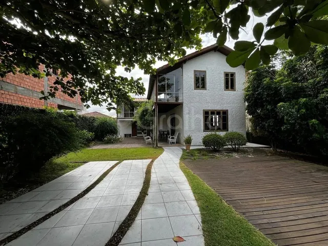 Imagem 11: Casa para Venda em Florianópolis, Campeche, 3 Dormitórios, 3 Suítes, 3 Banheiros, 1