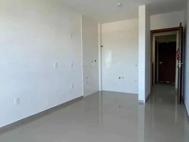 Imagem 3: Apartamento para Venda em Florianópolis, Ribeirão da Ilha, 2 Dormitórios, 1 Banheiro