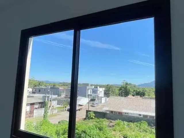 Imagem 4: Apartamento para Venda em Florianópolis, Ribeirão da Ilha, 2 Dormitórios, 1 Banheiro