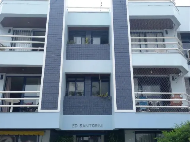 Imagem 1: Vendo Apartamento no Centro de Canasvieiras 30 Metros
