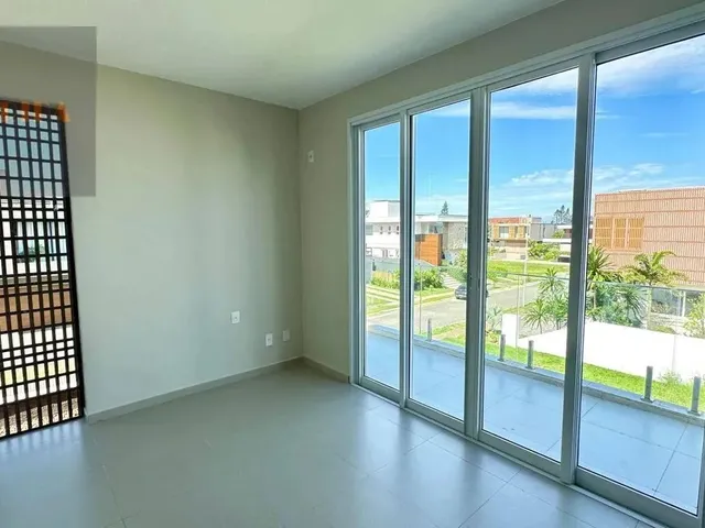 Imagem 10: Casa Alto Padrão em Condomínio Fechado