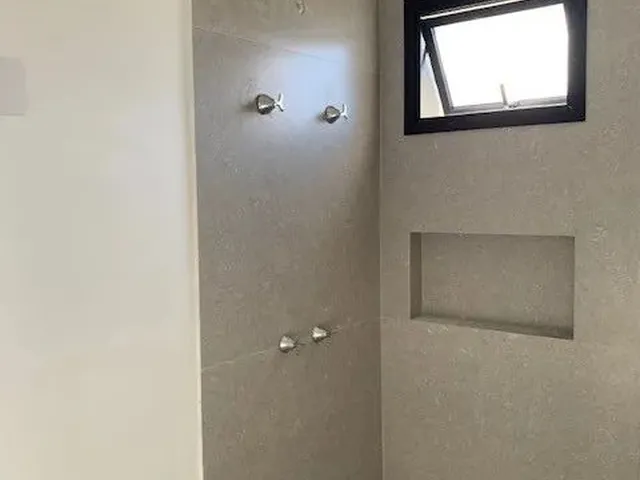 Imagem 9: Casa para Venda em Florianópolis, Ribeirão da Ilha, 2 Dormitórios, 2 Suítes, 3