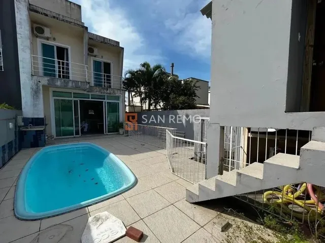 Imagem 12: Campeche Casa em condomínio com 3 dormitórios