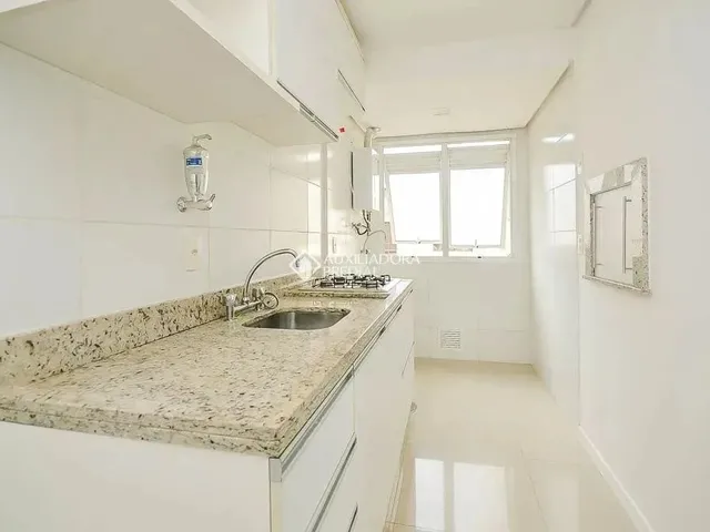 Imagem 14: Imóvel para Aluguel Possui 60 Metros Quadrados com 2 Quartos em Menino Deus - Porto