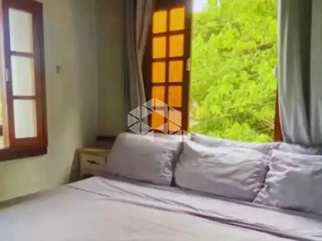 Imagem 5: Casa À Venda no Ribeirão da Ilha com 3 Quartos em Florianópolis