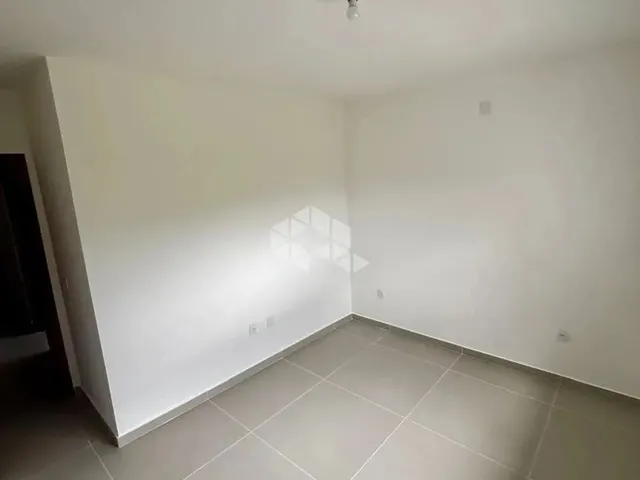 Imagem 8: Casa Geminada 03 Quartos/01 Suíte no Bairro -Campeche -Sc